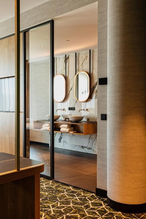 Van Der Valk Hotel סכידאם מראה חיצוני תמונה